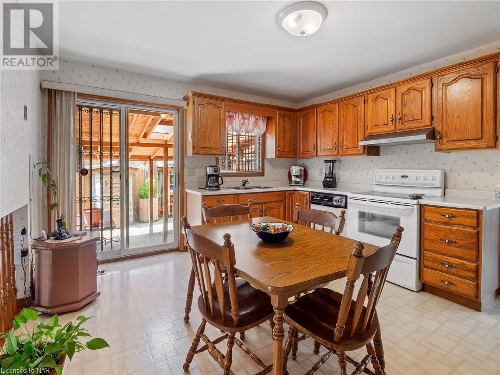 7353 Lakewood Crescent, Niagara Falls, Ontario  L2G 7T1 - Photo 4 - 40469993