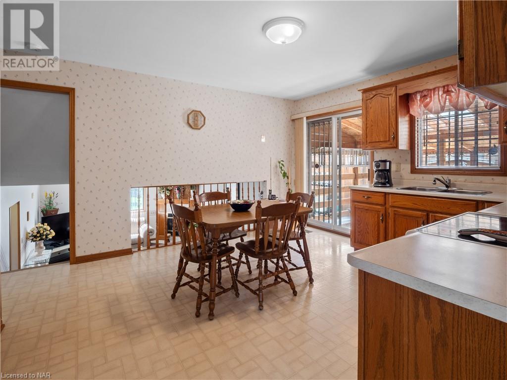 7353 Lakewood Crescent, Niagara Falls, Ontario  L2G 7T1 - Photo 6 - 40469993