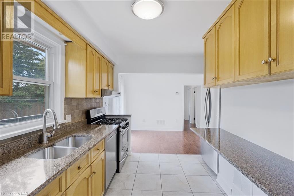 5880 Atlas Street, Niagara Falls, Ontario  L2J 1S8 - Photo 9 - 40450468