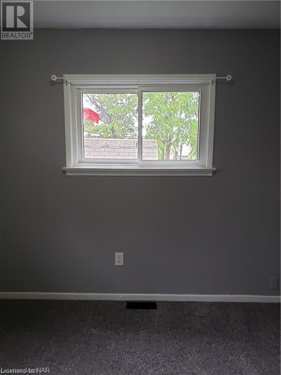48-50 Courtwright Street, Fort Erie, Ontario  L2A 2R7 - Photo 12 - 40471568