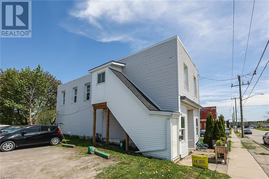 48-50 Courtwright Street, Fort Erie, Ontario  L2A 2R7 - Photo 8 - 40471568