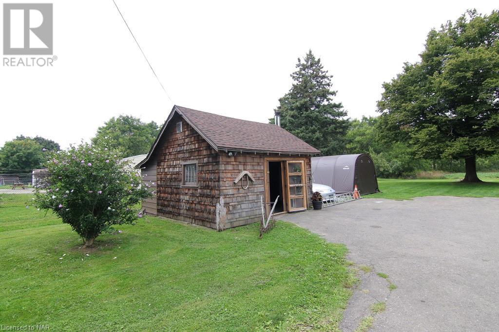 220 Chippawa Road, Port Colborne, Ontario  L3K 1T7 - Photo 11 - 40470559