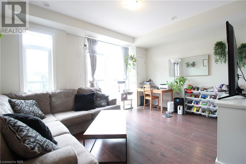 590 North Service Road Unit# 25, Hamilton, Ontario  L8E 0K5 - Photo 3 - 40471157