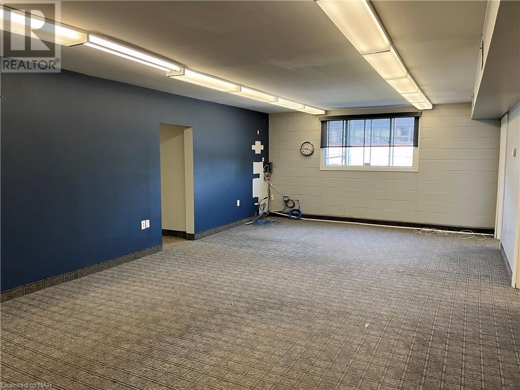 3483 Portage Road Unit# 5 (2nd Floor), Niagara Falls, Ontario  L2J 2K5 - Photo 3 - 40468316