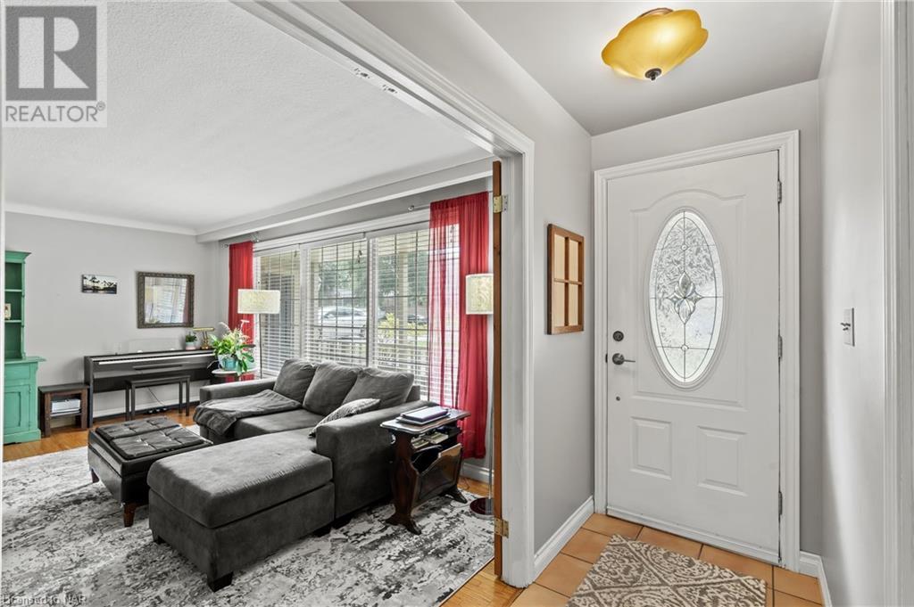 46 Strathcona Drive, St. Catharines, Ontario  L2M 2B1 - Photo 8 - 40471780