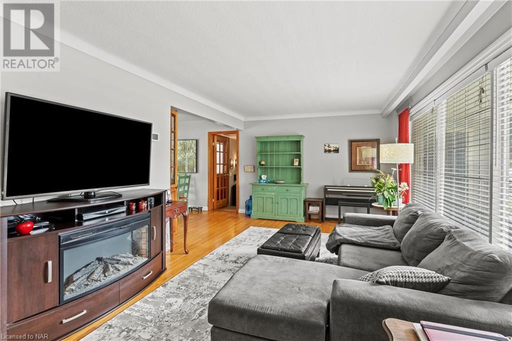 46 Strathcona Drive, St. Catharines, Ontario  L2M 2B1 - Photo 9 - 40471780