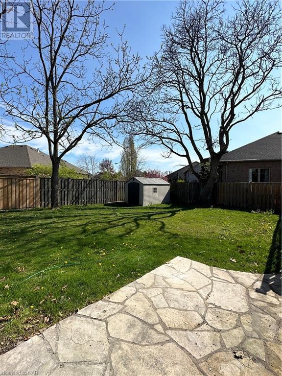 1027 A Pelham Road, St. Catharines, Ontario  L2R 6P7 - Photo 4 - 40474355