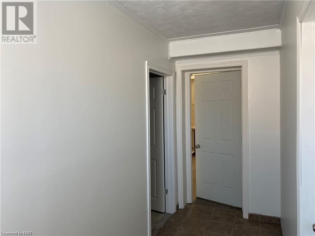57 Division Street, Welland, Ontario  L3B 3Z5 - Photo 12 - 40474809