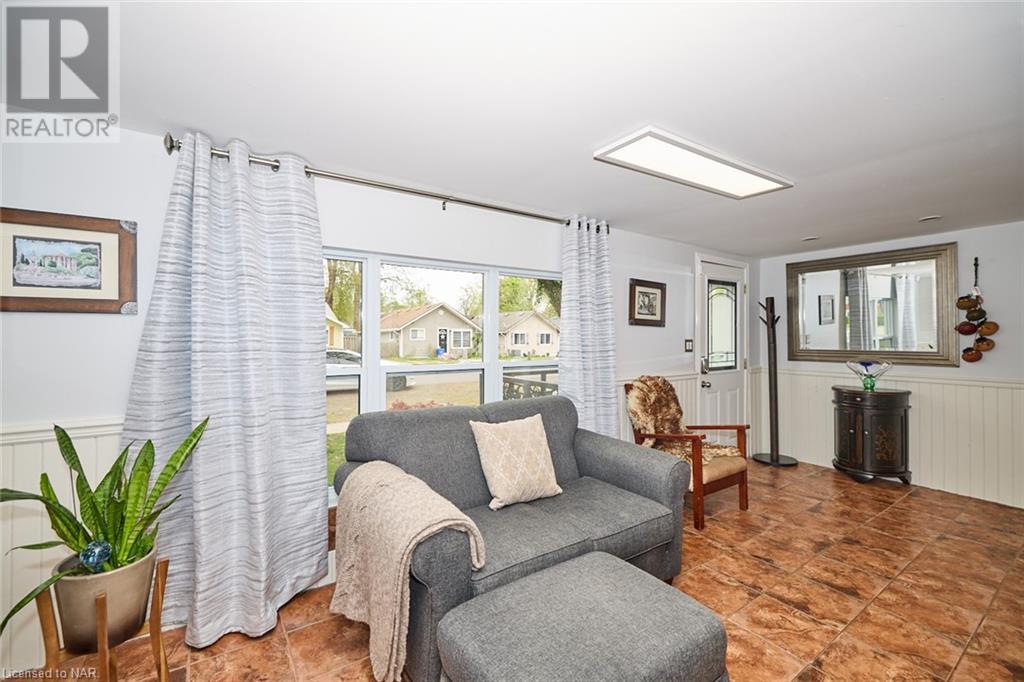 335 Dovercourt Road, Fort Erie, Ontario  L0S 1B0 - Photo 5 - 40475101