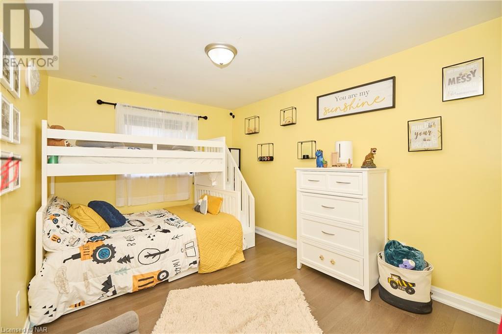 683 Elm Street, Port Colborne, Ontario  L3K 4P9 - Photo 13 - 40475055