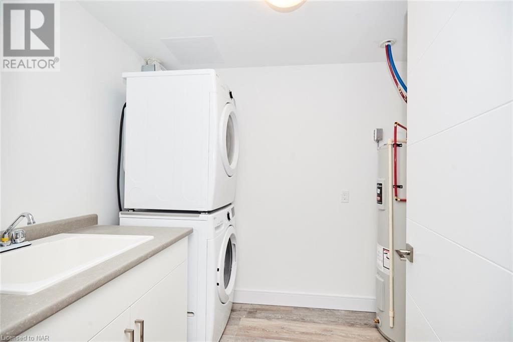 300b Fourth Avenue Unit# 207, St. Catharines, Ontario  L2R 6P9 - Photo 19 - 40469837