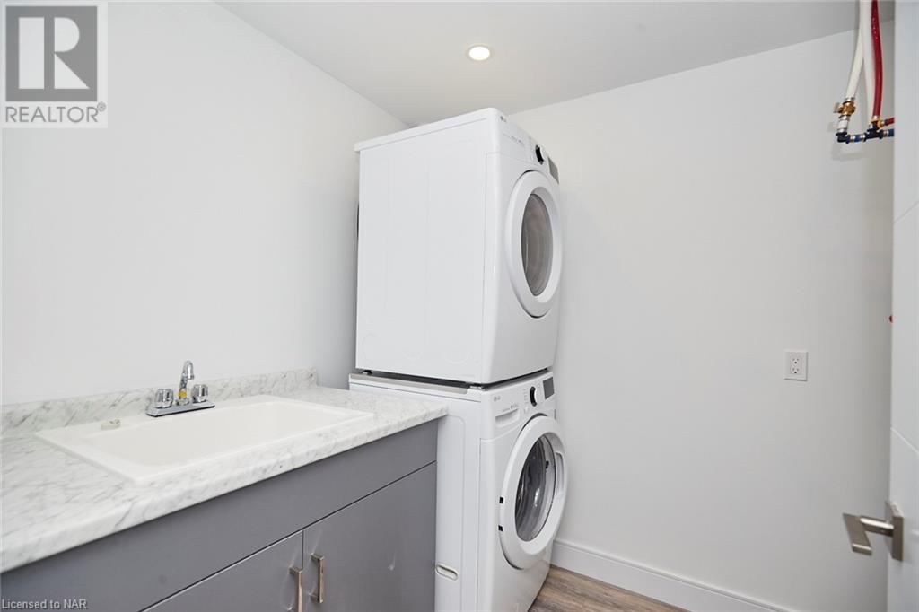 300b Fourth Avenue Unit# 304, St. Catharines, Ontario  L2R 6P9 - Photo 23 - 40469824