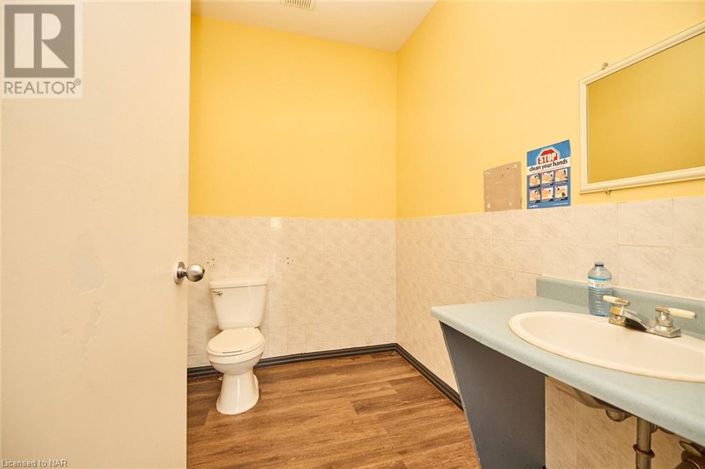48-60 Glendale Avenue, Niagara-On-The-Lake, Ontario  L0S 1J0 - Photo 13 - 40469033