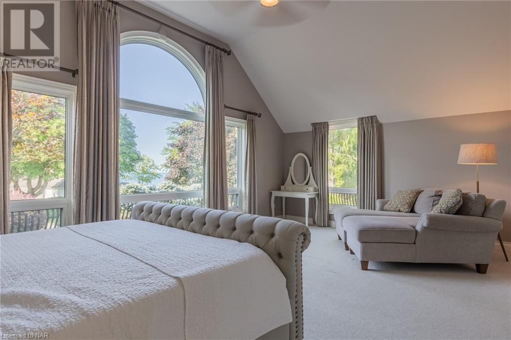 328 Niagara Boulevard, Niagara-On-The-Lake, Ontario  L0S 1J0 - Photo 2 - 40471056