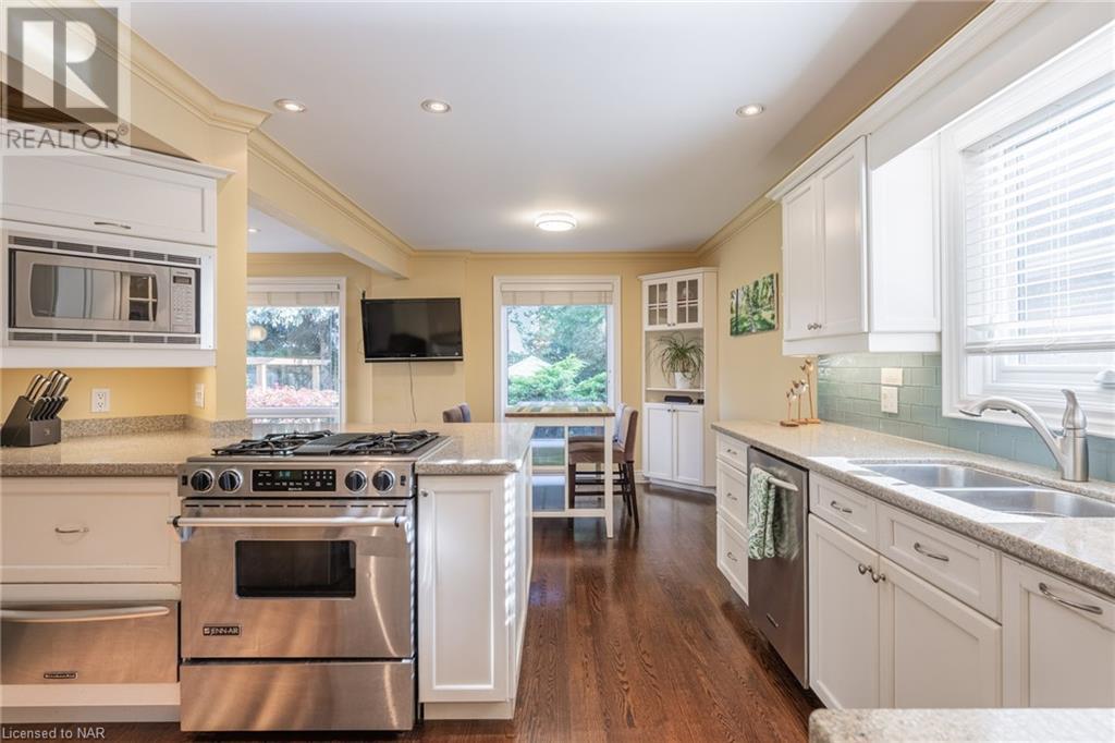 328 Niagara Boulevard, Niagara-On-The-Lake, Ontario  L0S 1J0 - Photo 27 - 40471056