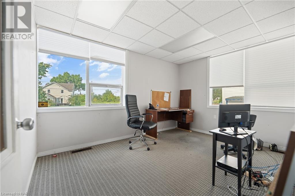 12 Walnut Street, St. Catharines, Ontario  L2T 1H3 - Photo 23 - 40475598