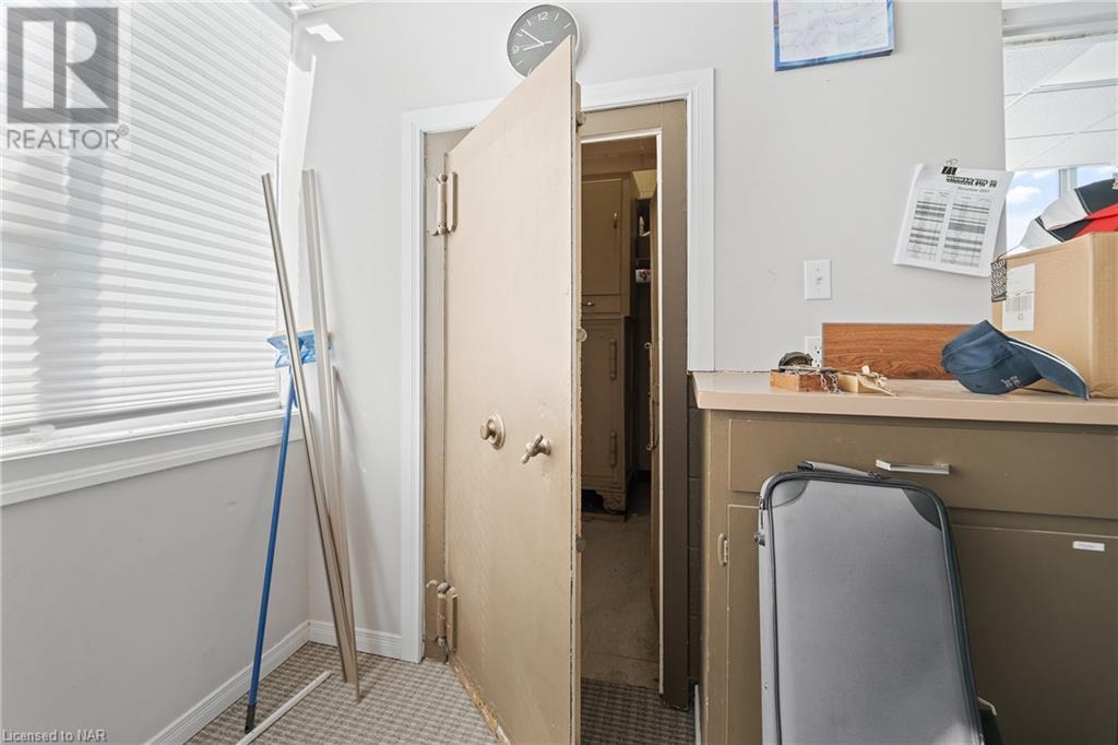 12 Walnut Street, St. Catharines, Ontario  L2T 1H3 - Photo 25 - 40475598