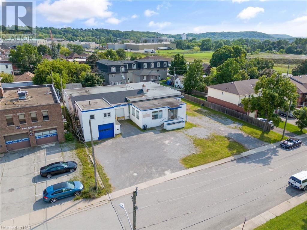 12 Walnut Street, St. Catharines, Ontario  L2T 1H3 - Photo 6 - 40475598