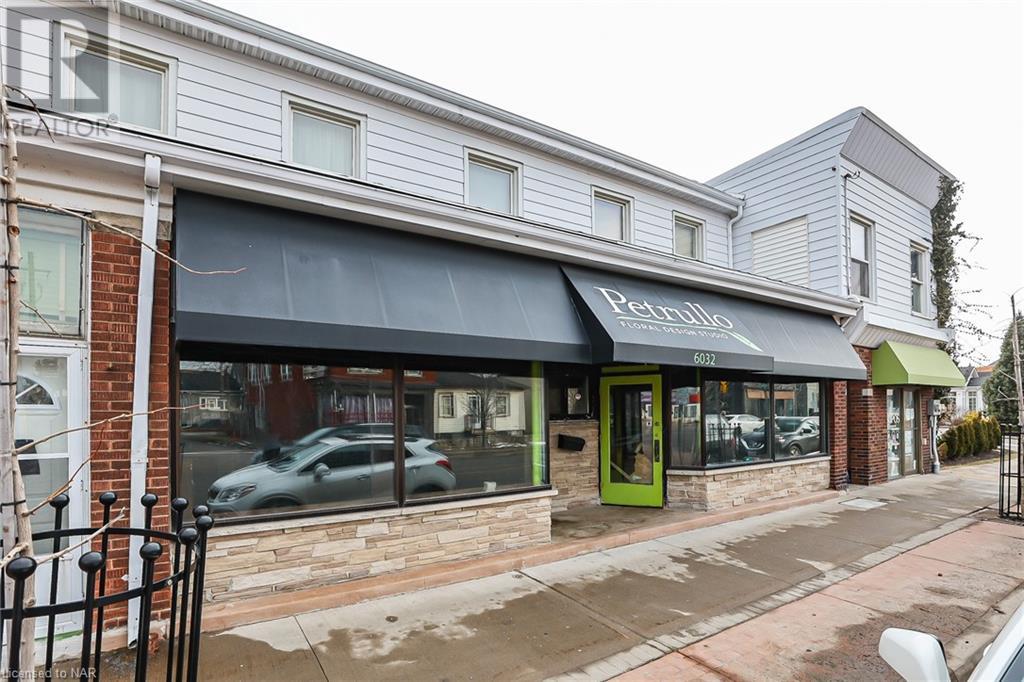 6032 Main Street, Niagara Falls, Ontario  L2G 5Z9 - Photo 2 - 40454540
