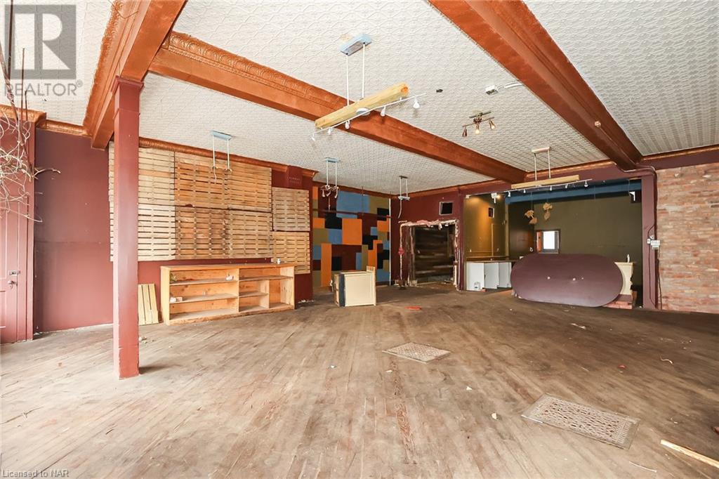 6032 Main Street, Niagara Falls, Ontario  L2G 5Z9 - Photo 8 - 40454540