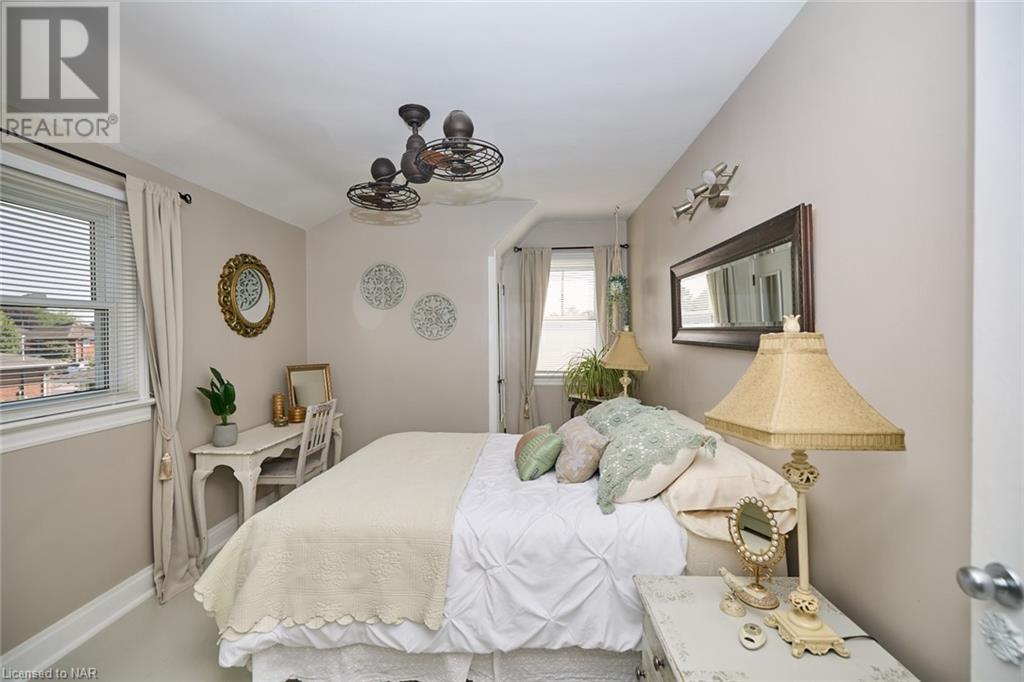 577 Sugarloaf Street, Port Colborne, Ontario  L3K 2R1 - Photo 14 - 40477211
