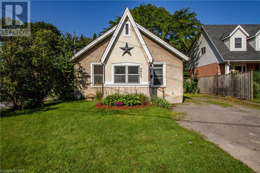 2955 Portage Road, Niagara Falls, Ontario  L2J 2J6 - Photo 2 - 40477763