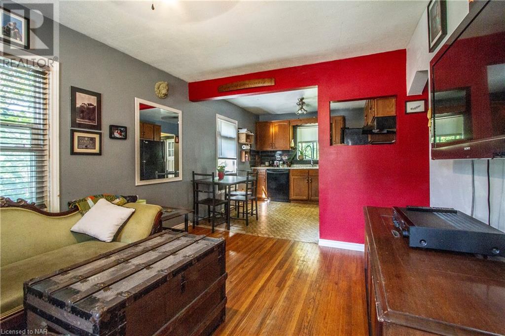 2955 Portage Road, Niagara Falls, Ontario  L2J 2J6 - Photo 5 - 40477763