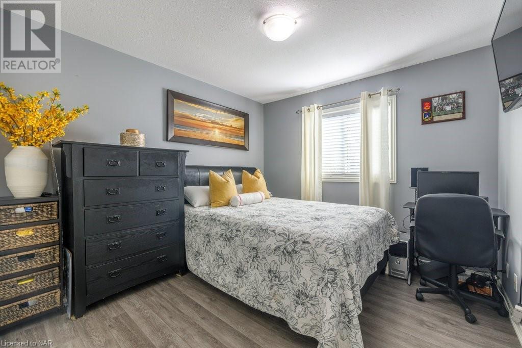 7088 Parkside Road, Niagara Falls, Ontario  L2H 3L6 - Photo 21 - 40477419