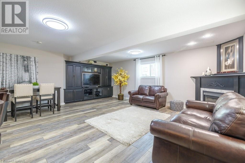 7088 Parkside Road, Niagara Falls, Ontario  L2H 3L6 - Photo 28 - 40477419