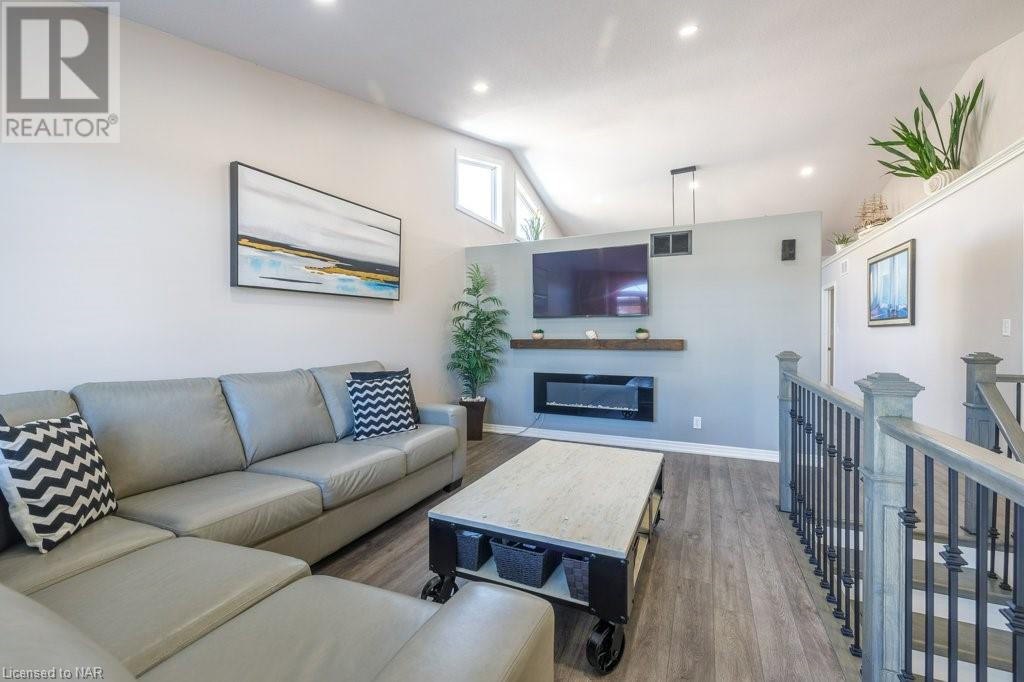 7088 Parkside Road, Niagara Falls, Ontario  L2H 3L6 - Photo 7 - 40477419