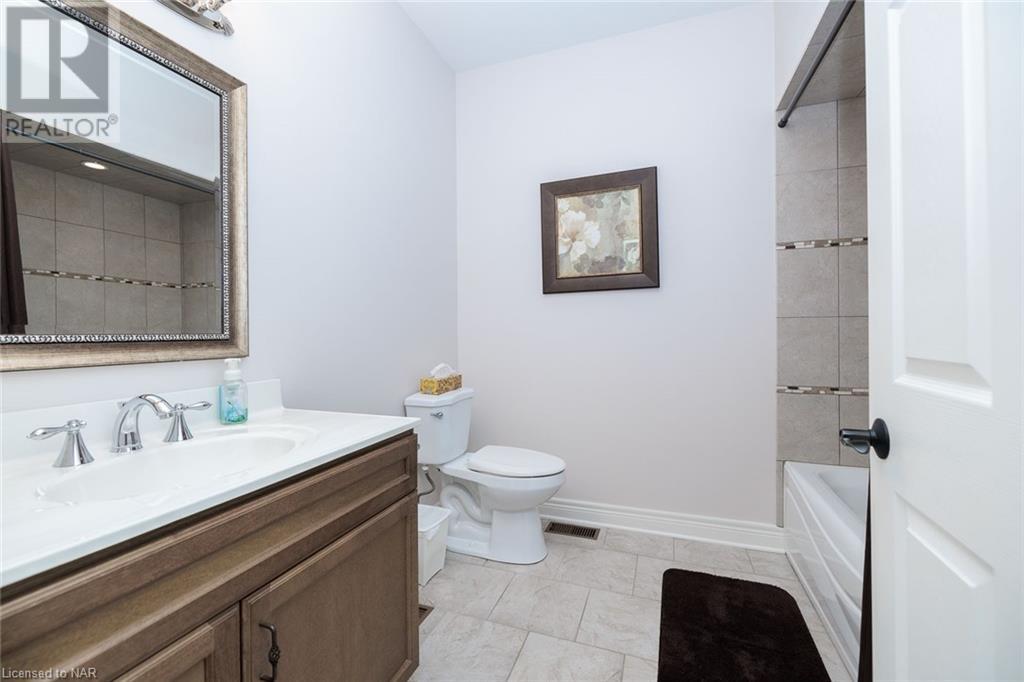 1040 Bertie Street, Fort Erie, Ontario  L2A 5S1 - Photo 23 - 40476937