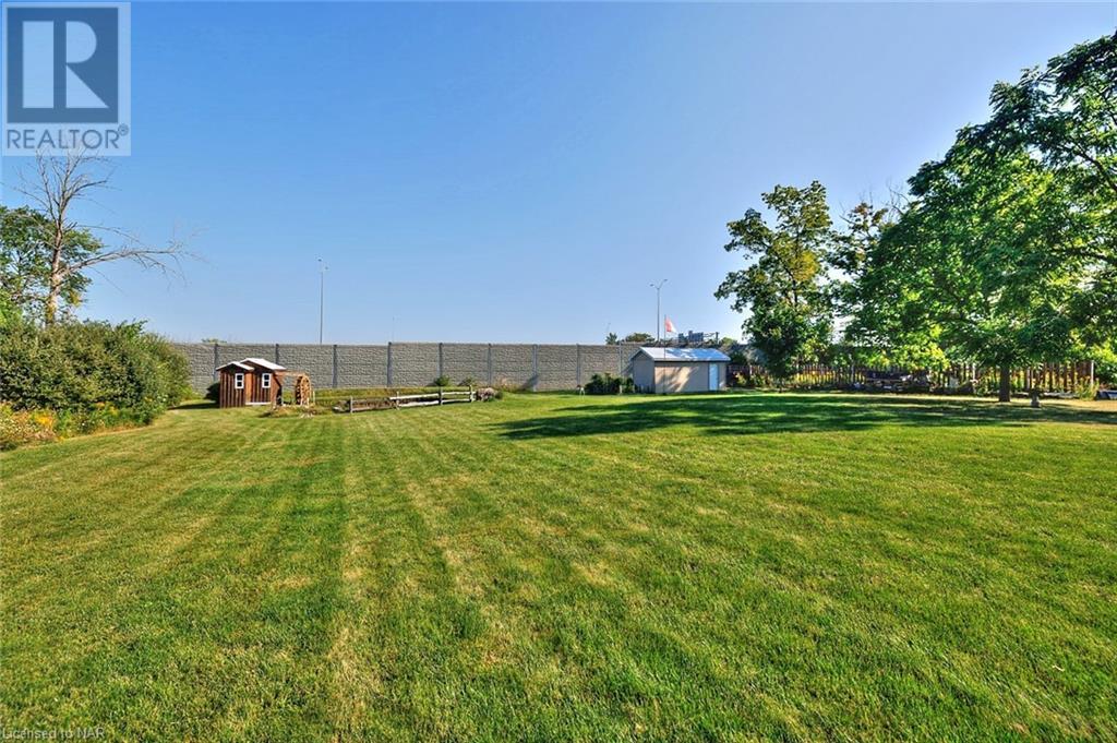 1040 Bertie Street, Fort Erie, Ontario  L2A 5S1 - Photo 40 - 40476937