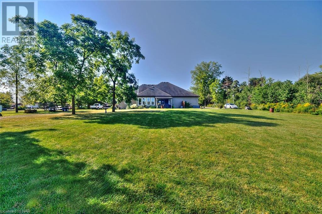 1040 Bertie Street, Fort Erie, Ontario  L2A 5S1 - Photo 44 - 40476937
