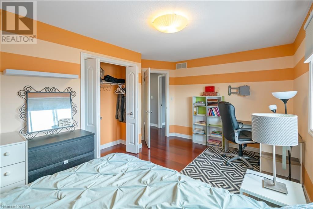 8422 Heikoop Crescent, Niagara Falls, Ontario  L2H 3J7 - Photo 21 - 40477720