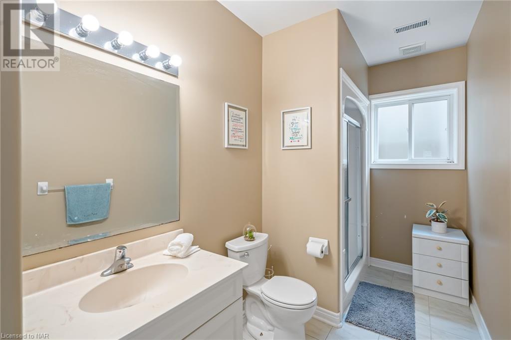 8422 Heikoop Crescent, Niagara Falls, Ontario  L2H 3J7 - Photo 25 - 40477720