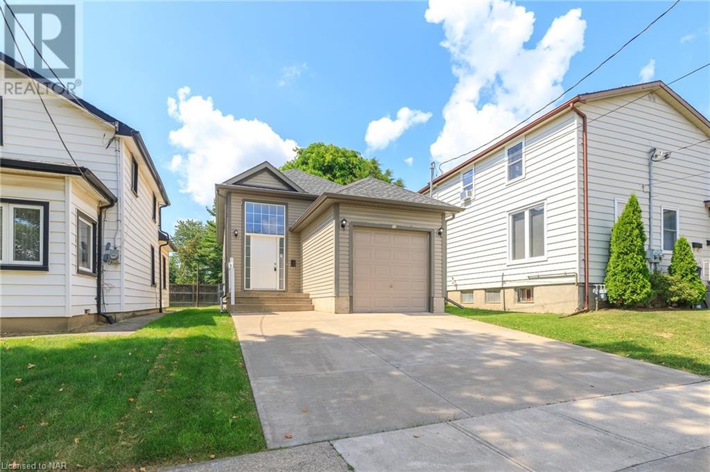 73 Queen Street N, Thorold, Ontario  L2V 2R2 - Photo 2 - 40479257