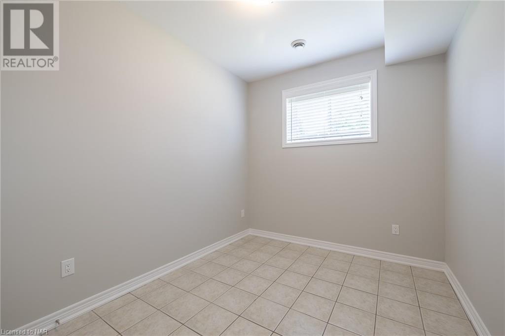 73 Queen Street N, Thorold, Ontario  L2V 2R2 - Photo 25 - 40479257