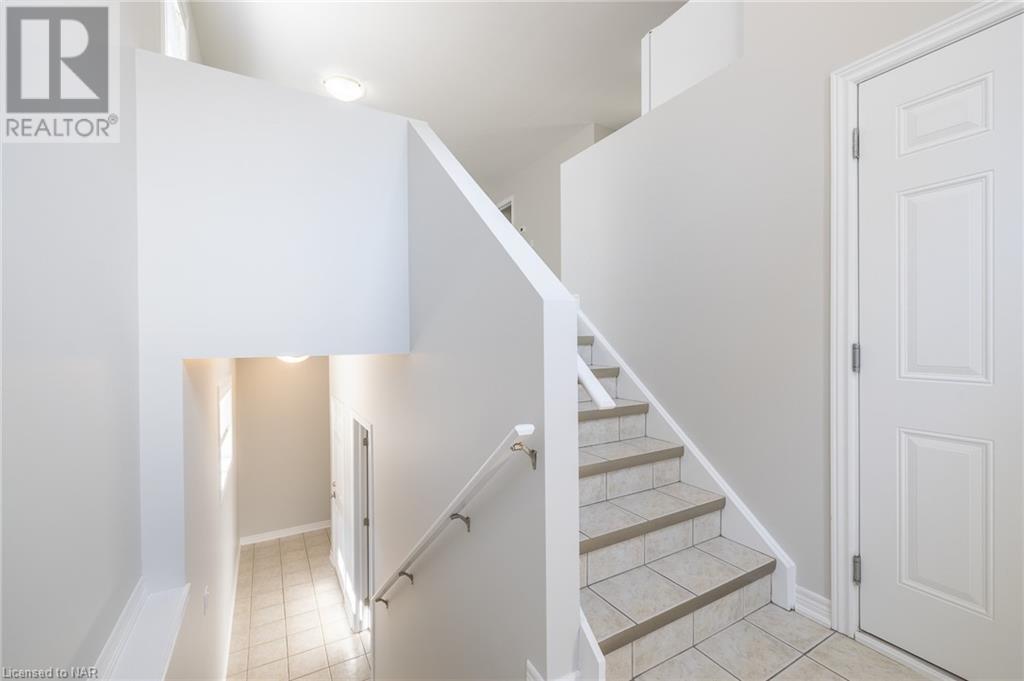 73 Queen Street N, Thorold, Ontario  L2V 2R2 - Photo 7 - 40479257