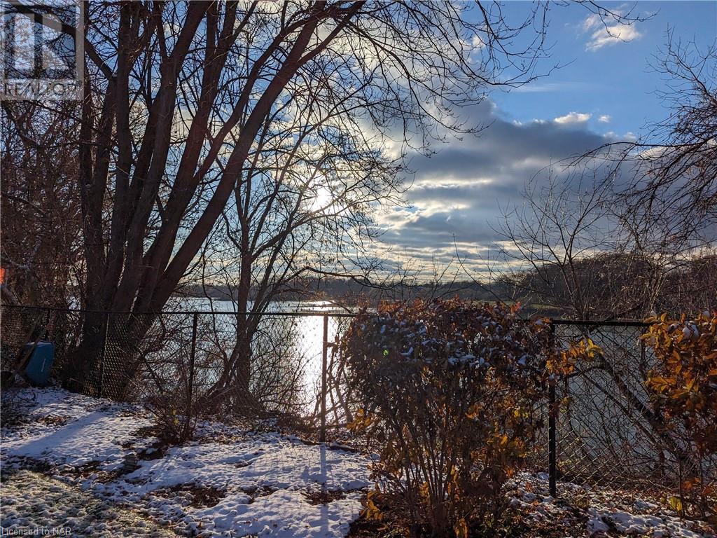 78 ROYAL HENLEY Boulevard, st. catharines, Ontario