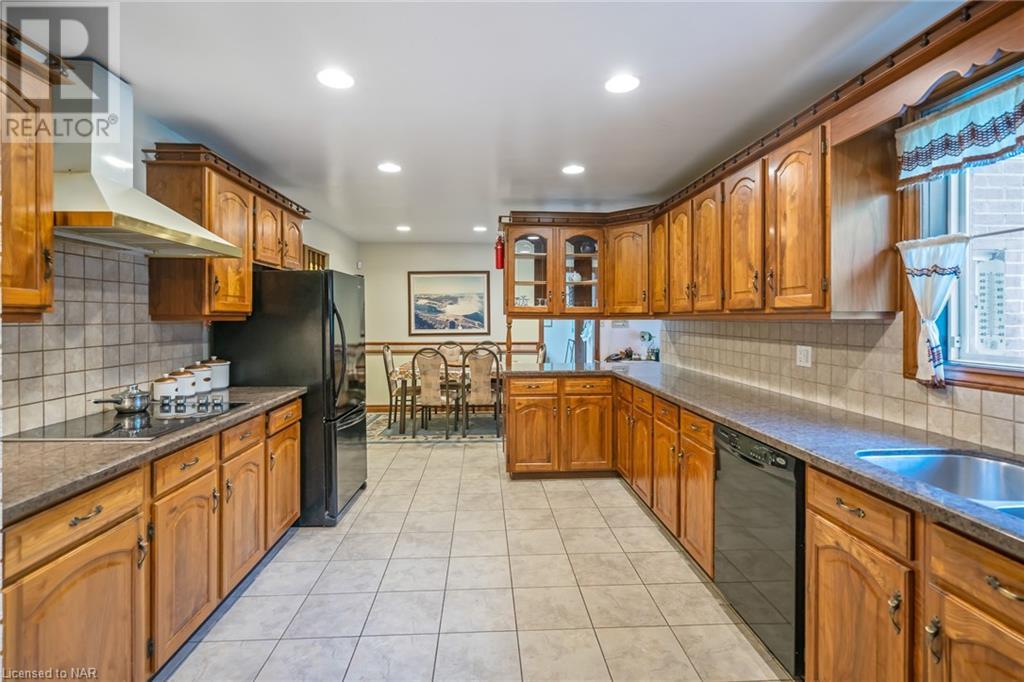 78 Royal Henley Boulevard, St. Catharines, Ontario  L2N 4S1 - Photo 19 - 40463315