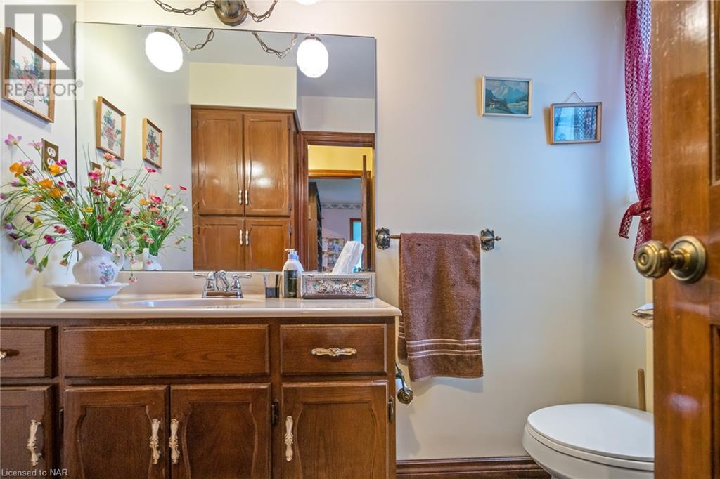 78 Royal Henley Boulevard, St. Catharines, Ontario  L2N 4S1 - Photo 23 - 40463315