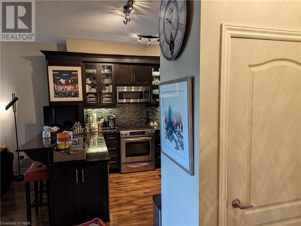 8111 Forest Glen Drive Unit# 525, Niagara Falls, Ontario  L2H 2Y7 - Photo 14 - 40474617