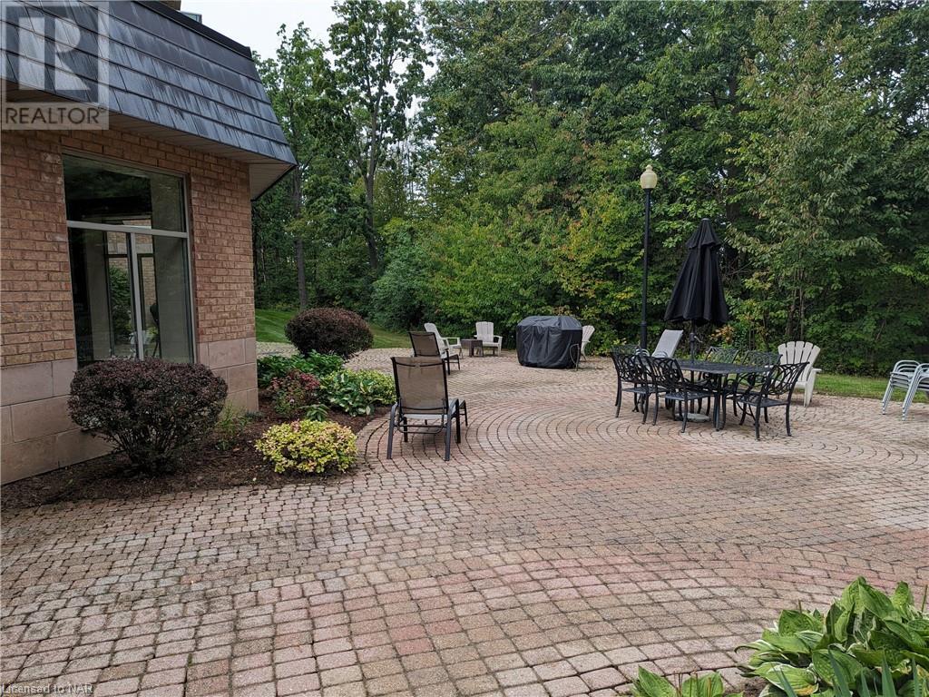 8111 Forest Glen Drive Unit# 525, Niagara Falls, Ontario  L2H 2Y7 - Photo 40 - 40474617