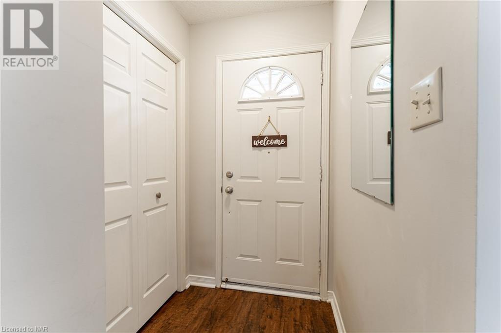 4386 Henry Avenue, Beamsville, Ontario  L0R 1B6 - Photo 4 - 40478911