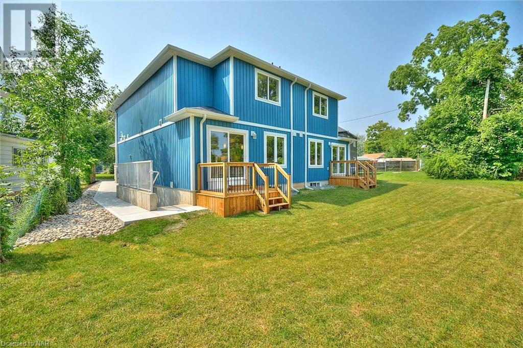 22 Queens Circle, Crystal Beach, Ontario  L0S 1B0 - Photo 34 - 40459477