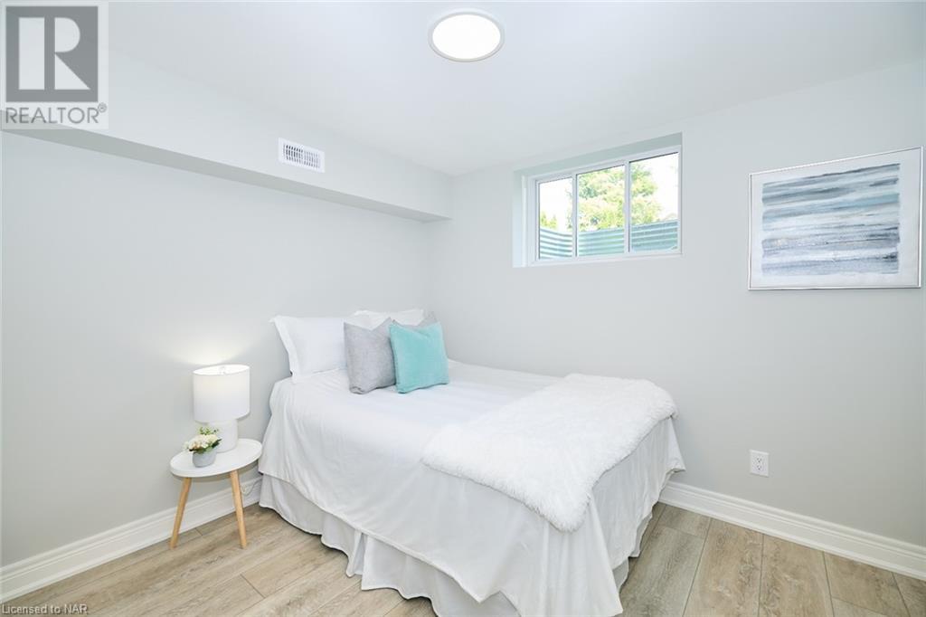 22 Queens Circle, Crystal Beach, Ontario  L0S 1B0 - Photo 44 - 40459477
