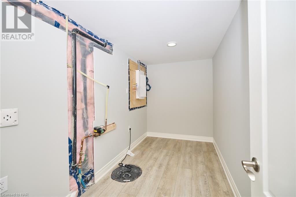 22 Queens Circle, Crystal Beach, Ontario  L0S 1B0 - Photo 47 - 40459477