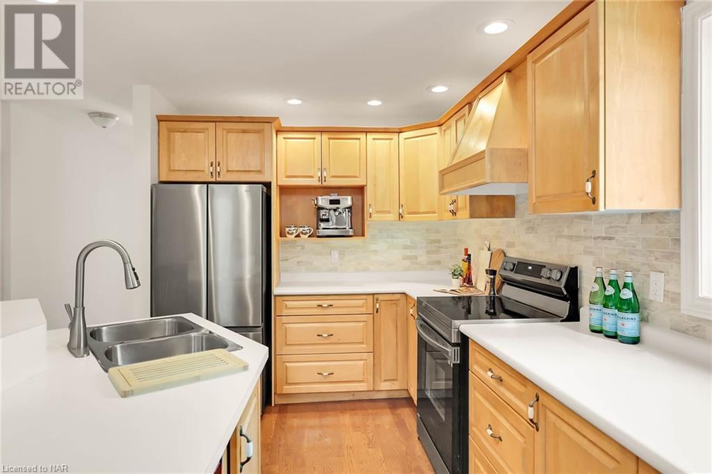 19 Bartlett Avenue E Unit# 28, Grimsby, Ontario  L3M 5G6 - Photo 13 - 40481067