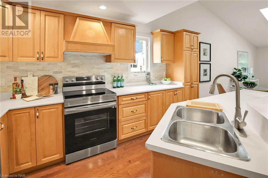 19 Bartlett Avenue E Unit# 28, Grimsby, Ontario  L3M 5G6 - Photo 15 - 40481067