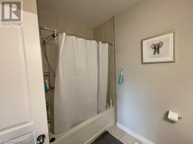 32 Ellis Avenue, St. Catharines, Ontario  L2P 0E6 - Photo 11 - 40474904